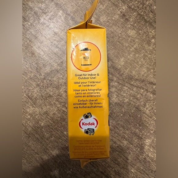 Kodak Funsaver Disposable Camera‎ - Picture 4 of 5